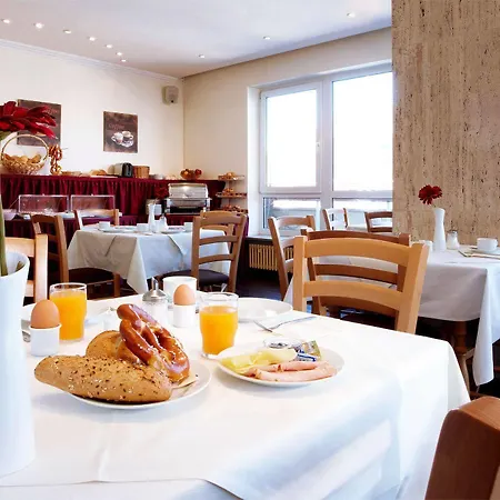 Smart Schweiz 3* Monachium