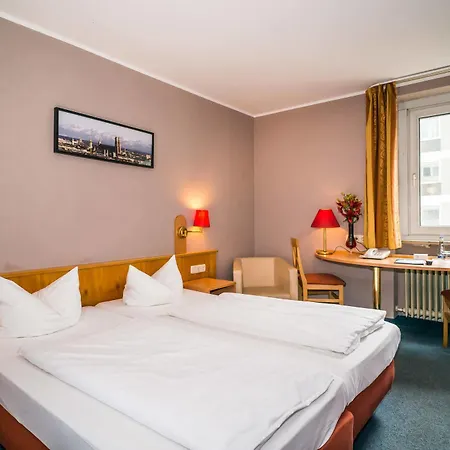 Smart Schweiz 3* München