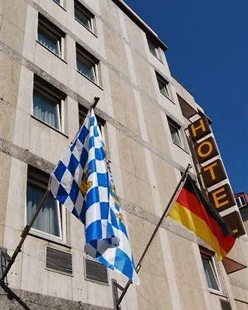 מלון Smart Schweiz 3*
