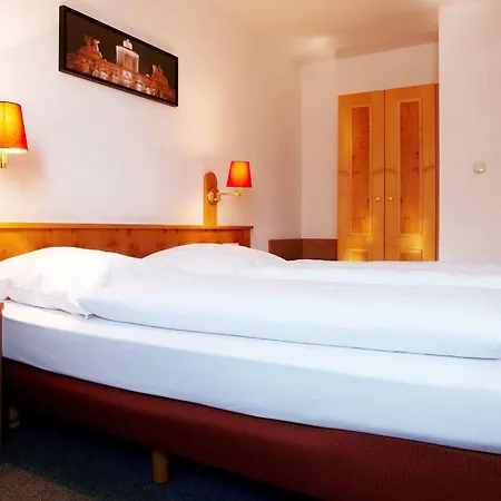 Smart Schweiz 3* Monachium